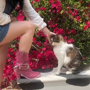 Dollskill pink rhinestone cowboy boots sheriff shine size 10